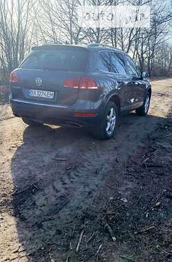 Позашляховик / Кросовер Volkswagen Touareg 2014 в Кропивницькому