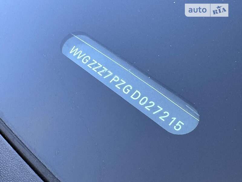 Внедорожник / Кроссовер Volkswagen Touareg 2016 в Черновцах фото 28 Внедорожник / Кроссовер Volkswagen Touareg 2016 в Черновцах