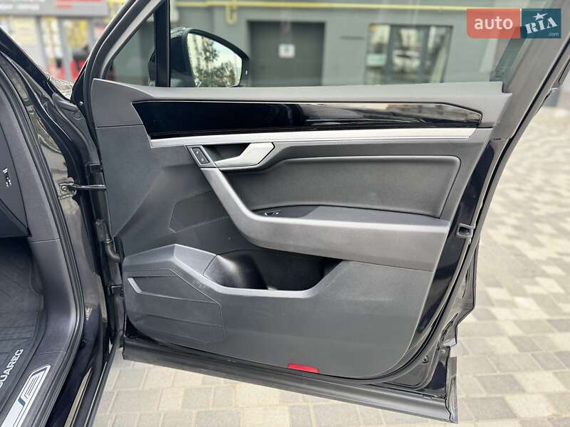 Внедорожник / Кроссовер Volkswagen Touareg 2018 в Ивано-Франковске фото 26 Внедорожник / Кроссовер Volkswagen Touareg 2018 в Ивано-Франковске