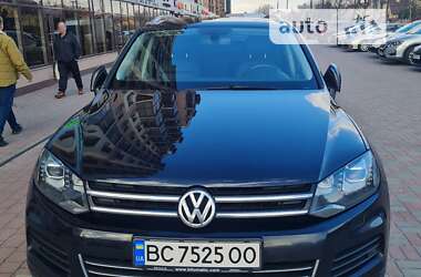Позашляховик / Кросовер Volkswagen Touareg 2011 в Львові