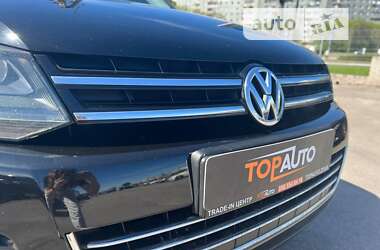 Позашляховик / Кросовер Volkswagen Touareg 2012 в Запоріжжі