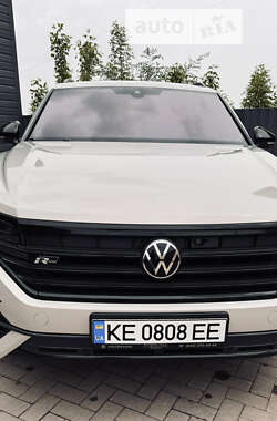 Внедорожник / Кроссовер Volkswagen Touareg 2021 в Кривом Роге