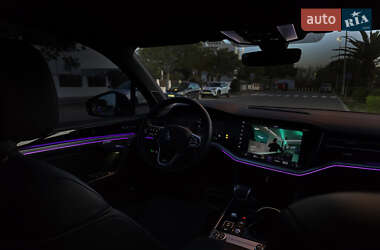 Внедорожник / Кроссовер Volkswagen Touareg 2020 в 