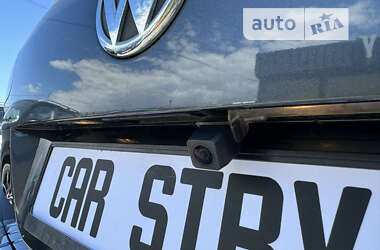 Внедорожник / Кроссовер Volkswagen Touareg 2011 в Стрые