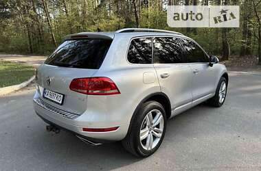 Внедорожник / Кроссовер Volkswagen Touareg 2010 в Броварах