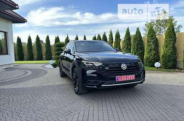 Внедорожник / Кроссовер Volkswagen Touareg 2019 в Мукачево