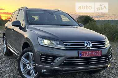 Внедорожник / Кроссовер Volkswagen Touareg 2017 в Калуше