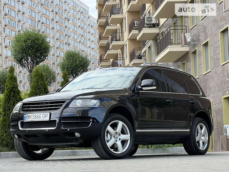 Внедорожник / Кроссовер Volkswagen Touareg 2006 в Одессе