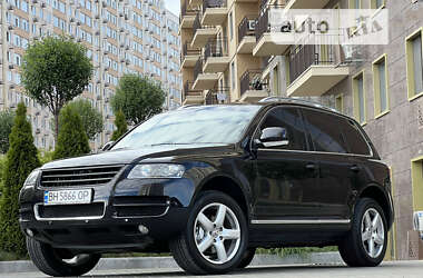 Позашляховик / Кросовер Volkswagen Touareg 2006 в Одесі