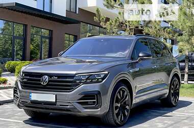 Позашляховик / Кросовер Volkswagen Touareg 2020 в Ужгороді