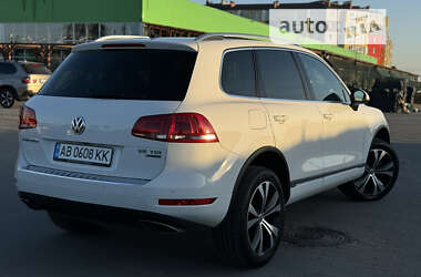 Внедорожник / Кроссовер Volkswagen Touareg 2012 в Виннице