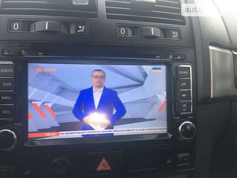 Позашляховик / Кросовер Volkswagen Touareg 2003 в Лубнах