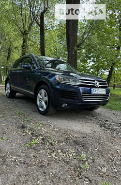 Позашляховик / Кросовер Volkswagen Touareg 2012 в Харкові