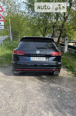 Внедорожник / Кроссовер Volkswagen Touareg 2018 в Виннице