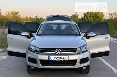 Внедорожник / Кроссовер Volkswagen Touareg 2013 в Тернополе