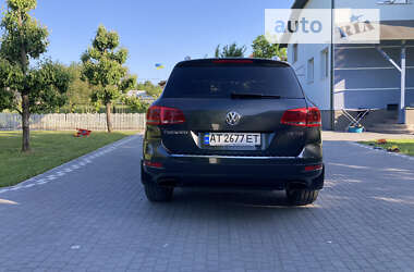 Внедорожник / Кроссовер Volkswagen Touareg 2011 в Коломые