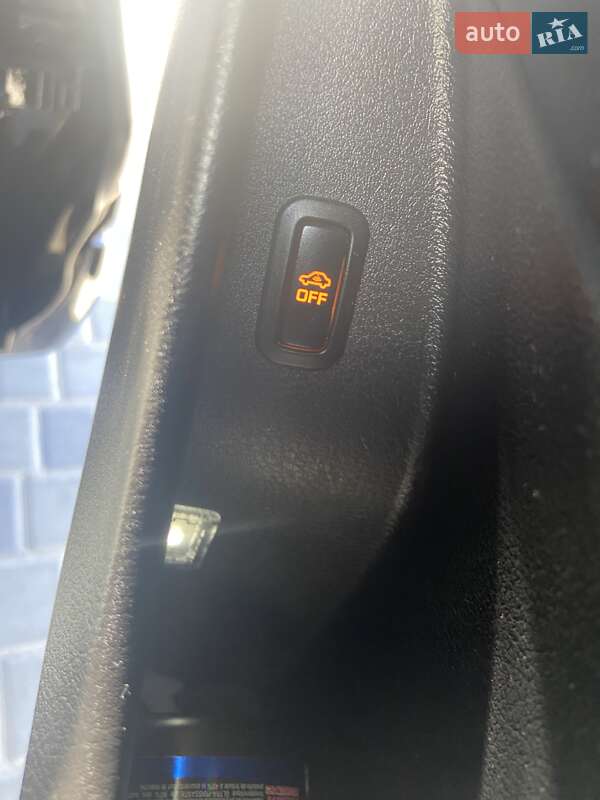 Внедорожник / Кроссовер Volkswagen Touareg 2017 в Кропивницком