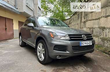 Позашляховик / Кросовер Volkswagen Touareg 2014 в Тернополі