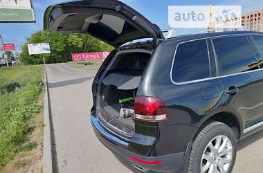 Позашляховик / Кросовер Volkswagen Touareg 2009 в Луцьку