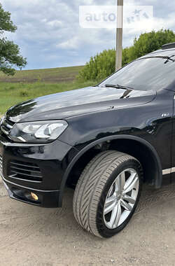 Позашляховик / Кросовер Volkswagen Touareg 2012 в Подільську