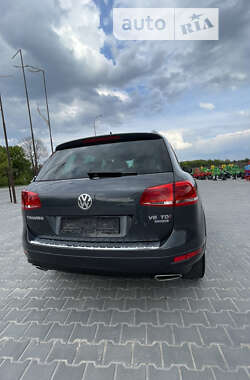 Внедорожник / Кроссовер Volkswagen Touareg 2013 в Тернополе