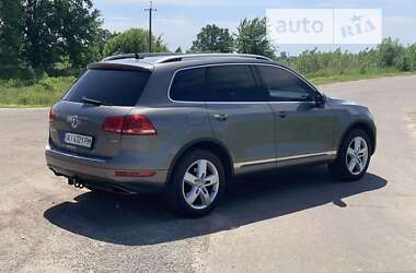 Внедорожник / Кроссовер Volkswagen Touareg 2010 в Борисполе