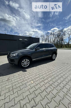 Внедорожник / Кроссовер Volkswagen Touareg 2012 в Ивано-Франковске