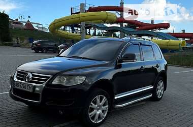 Позашляховик / Кросовер Volkswagen Touareg 2008 в Ужгороді