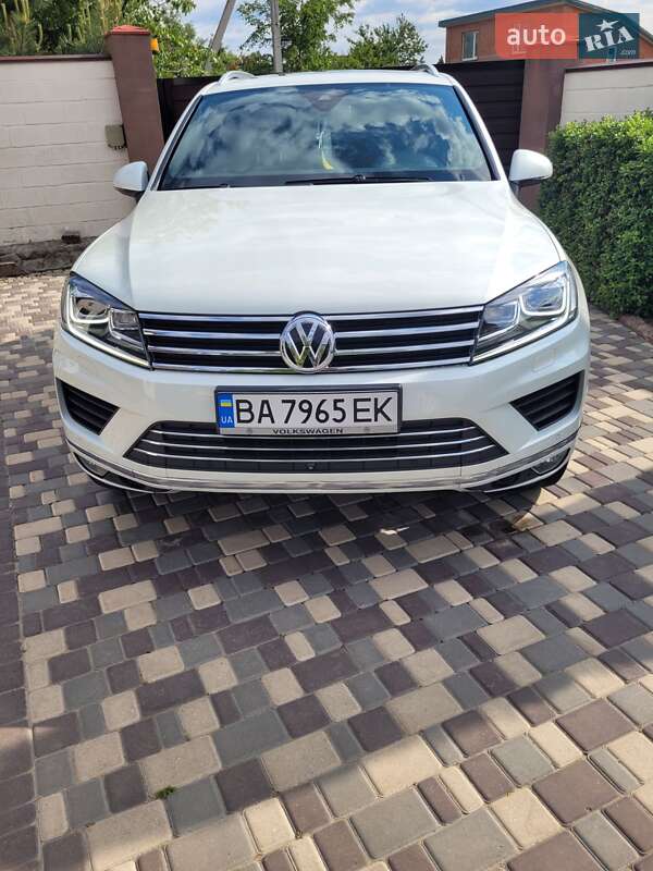 Внедорожник / Кроссовер Volkswagen Touareg 2015 в Кропивницком фото 20 Внедорожник / Кроссовер Volkswagen Touareg 2015 в Кропивницком