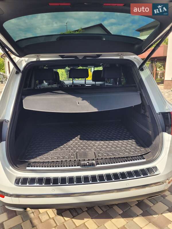 Внедорожник / Кроссовер Volkswagen Touareg 2015 в Кропивницком фото 37 Внедорожник / Кроссовер Volkswagen Touareg 2015 в Кропивницком