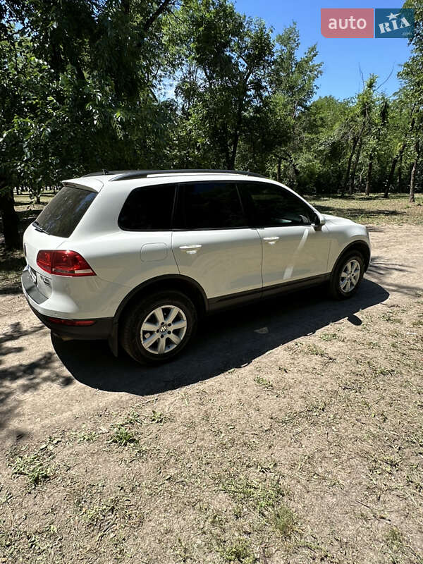 Внедорожник / Кроссовер Volkswagen Touareg 2011 в Кривом Роге фото 11 Внедорожник / Кроссовер Volkswagen Touareg 2011 в Кривом Роге