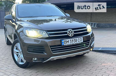 Позашляховик / Кросовер Volkswagen Touareg 2012 в Сумах