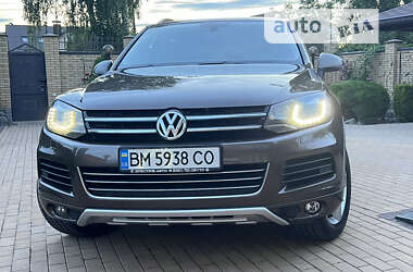 Позашляховик / Кросовер Volkswagen Touareg 2012 в Сумах