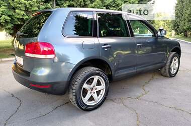 Внедорожник / Кроссовер Volkswagen Touareg 2004 в Ровно
