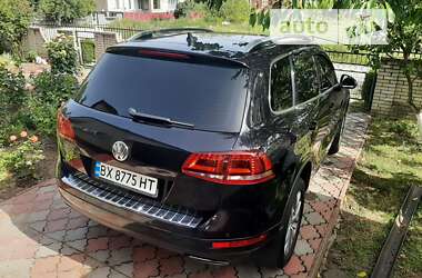 Позашляховик / Кросовер Volkswagen Touareg 2013 в Хмельницькому