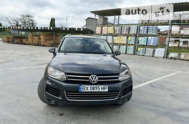 Позашляховик / Кросовер Volkswagen Touareg 2013 в Первомайську