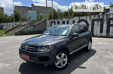 Позашляховик / Кросовер Volkswagen Touareg 2012 в Тернополі