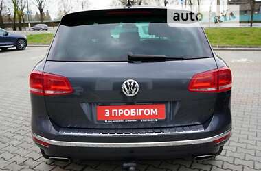 Внедорожник / Кроссовер Volkswagen Touareg 2015 в Житомире