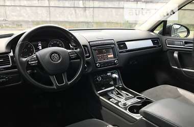 Внедорожник / Кроссовер Volkswagen Touareg 2017 в Киеве