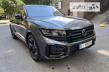 Внедорожник / Кроссовер Volkswagen Touareg 2024 в Киеве