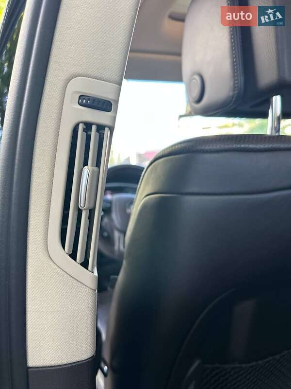 Внедорожник / Кроссовер Volkswagen Touareg 2012 в Первомайске фото 68 Внедорожник / Кроссовер Volkswagen Touareg 2012 в Первомайске