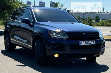 Внедорожник / Кроссовер Volkswagen Touareg 2011 в Кривом Роге