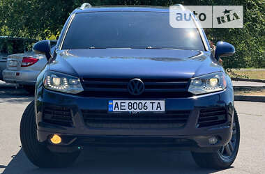 Внедорожник / Кроссовер Volkswagen Touareg 2011 в Кривом Роге