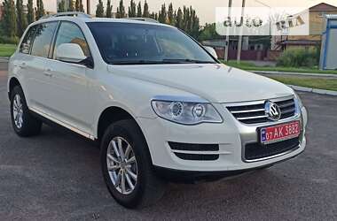 Позашляховик / Кросовер Volkswagen Touareg 2009 в Рівному