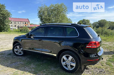 Позашляховик / Кросовер Volkswagen Touareg 2010 в Тернополі