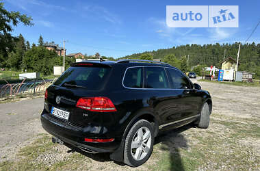 Позашляховик / Кросовер Volkswagen Touareg 2010 в Тернополі