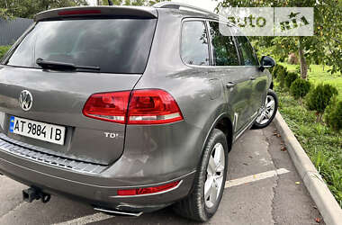 Позашляховик / Кросовер Volkswagen Touareg 2012 в Івано-Франківську