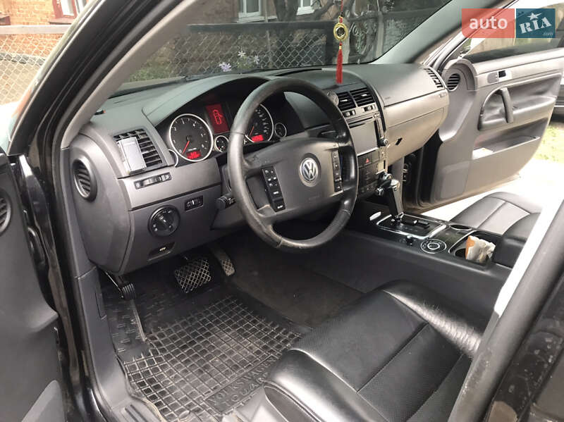 Позашляховик / Кросовер Volkswagen Touareg 2008 в Первомайську