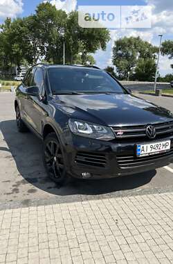 Позашляховик / Кросовер Volkswagen Touareg 2012 в Первомайську