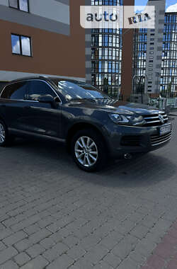 Позашляховик / Кросовер Volkswagen Touareg 2012 в Івано-Франківську